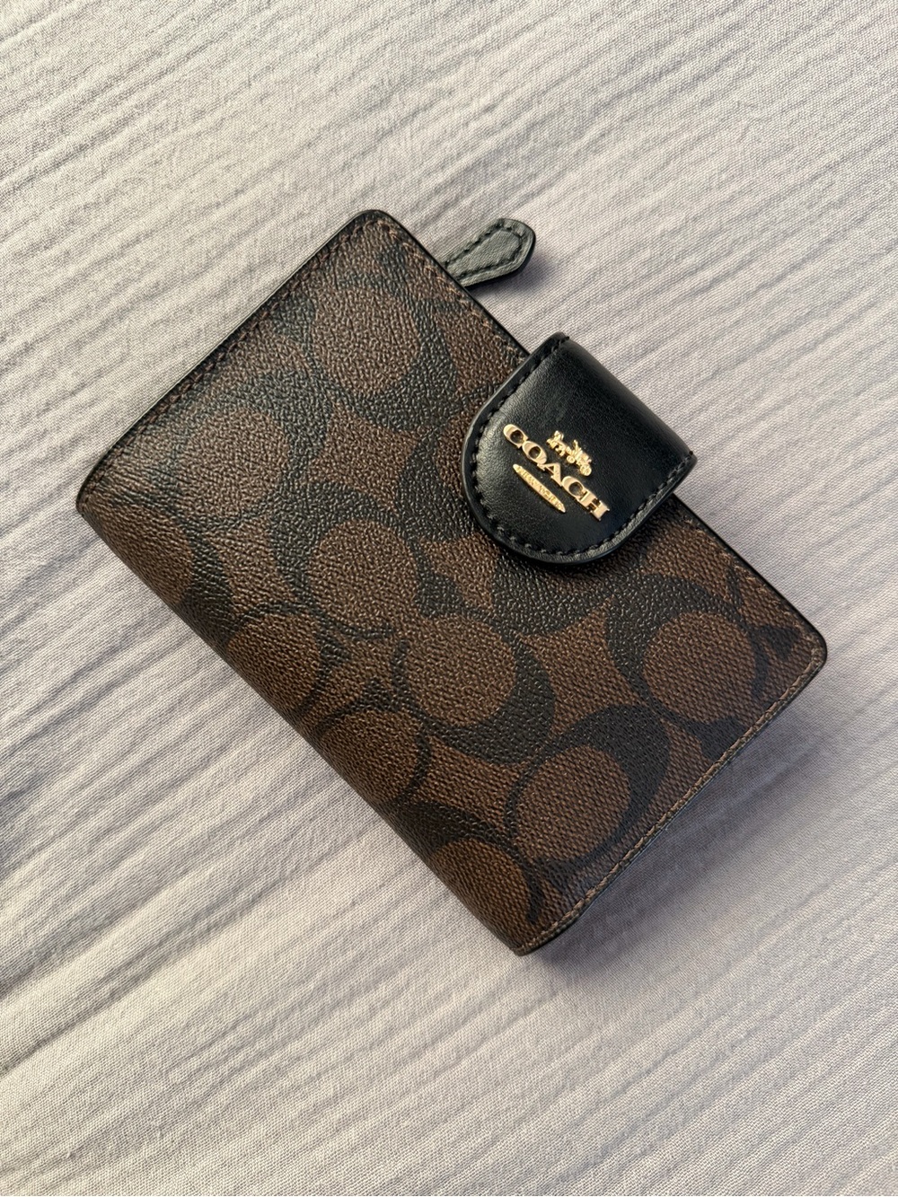 COACH Brown Signature Medium Corner Zip Wallet Card Holder with Black Snap Flap